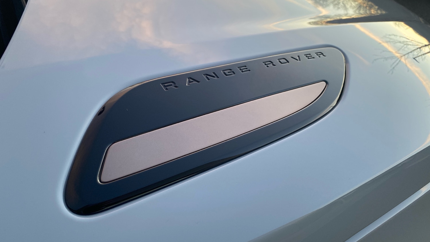 Used Land Rover Range Rover Velar 2025 for sale - 76945789: Photo 20