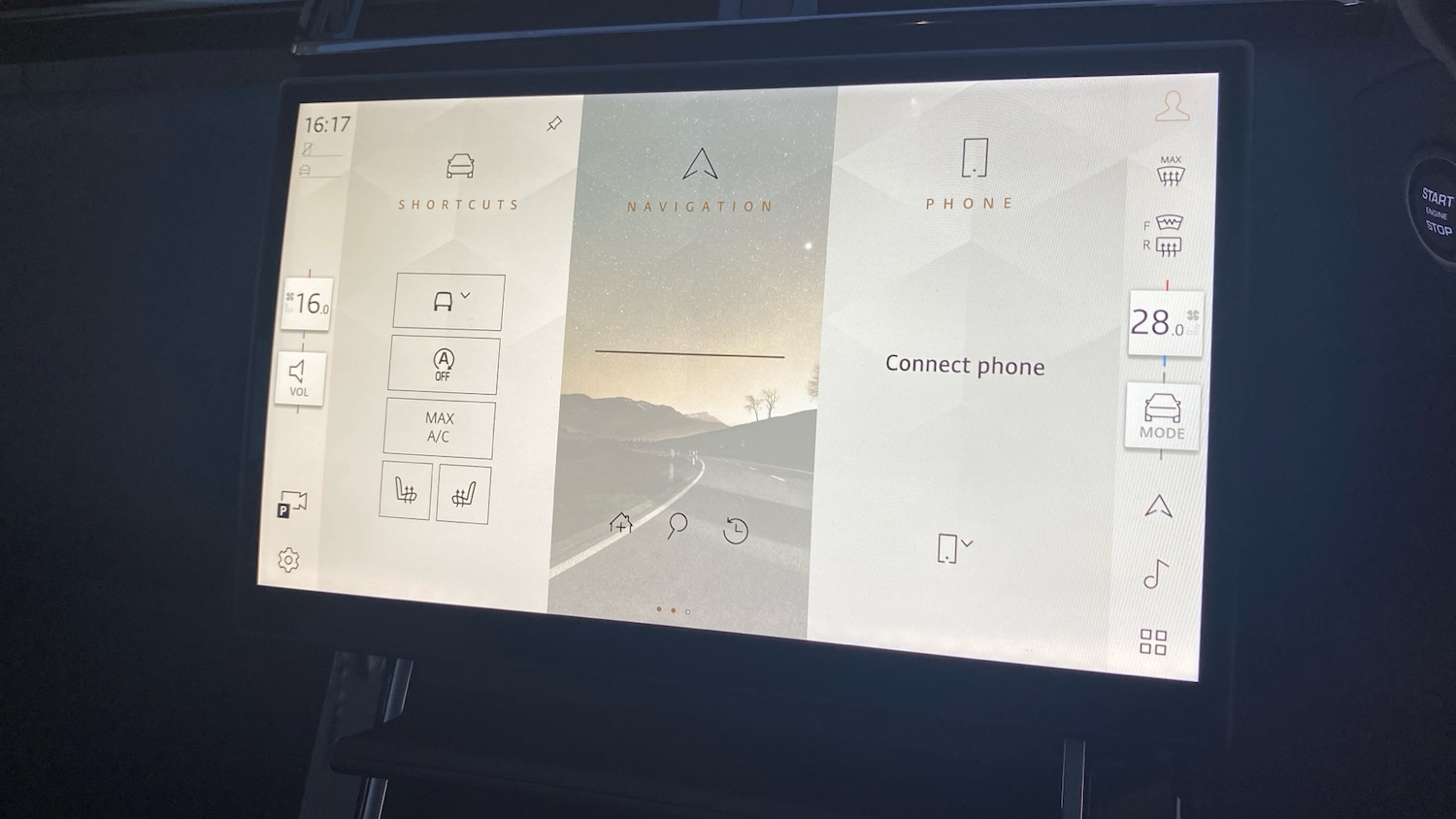 Used Land Rover Range Rover Velar 2025 for sale - 76945789: Photo 33