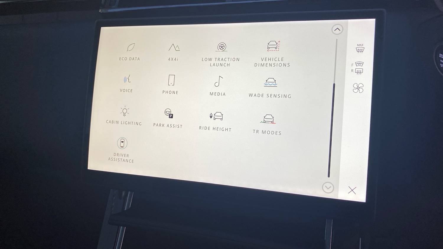 Used Land Rover Range Rover Velar 2025 for sale - 76945789: Photo 35