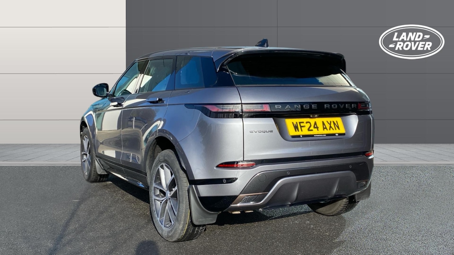 Used Land Rover Range Rover Evoque 2024 for sale - 77492431: Photo 2