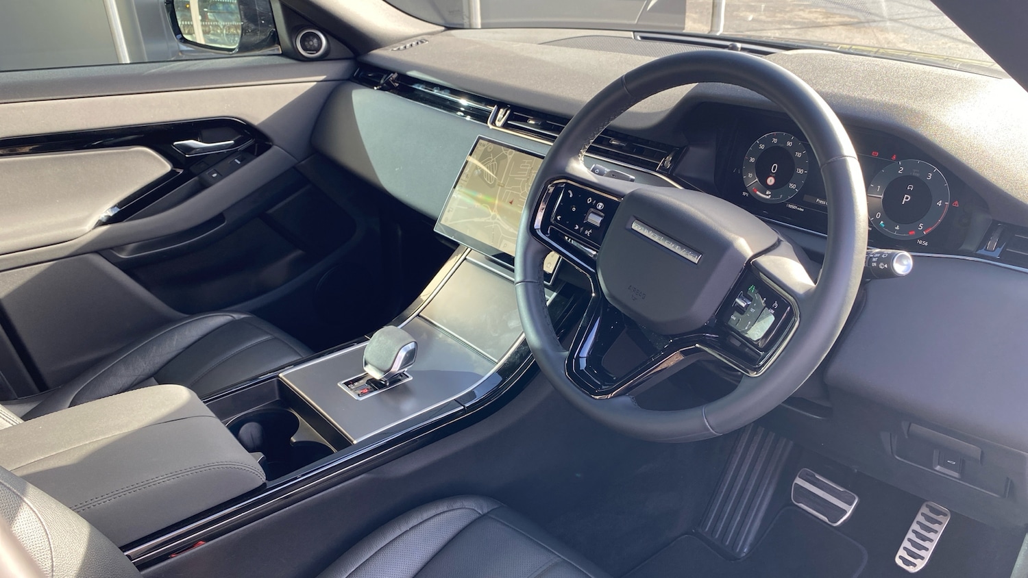 Used Land Rover Range Rover Evoque 2024 for sale - 77492431: Photo 31