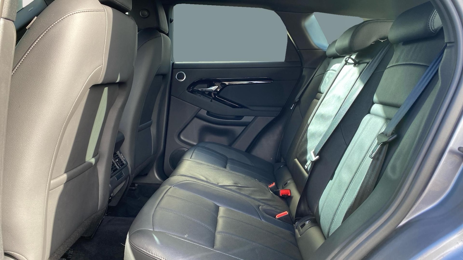 Used Land Rover Range Rover Evoque 2024 for sale - 77492431: Photo 4