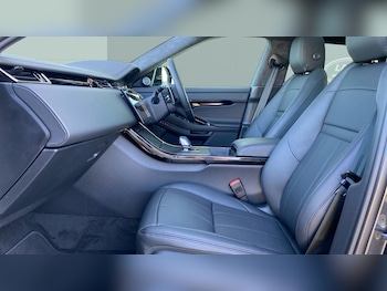 Used Land Rover Range Rover Evoque 2025 for sale - 75894370: Photo