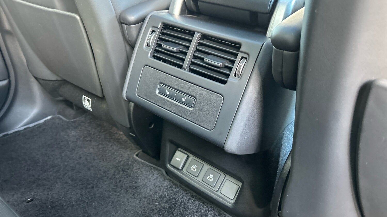 Used Land Rover Discovery 2023 for sale - 76319538: Photo 18