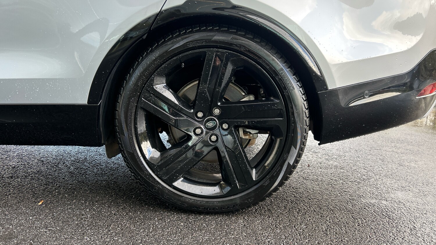 Used Land Rover Discovery 2023 for sale - 76319538: Photo 35