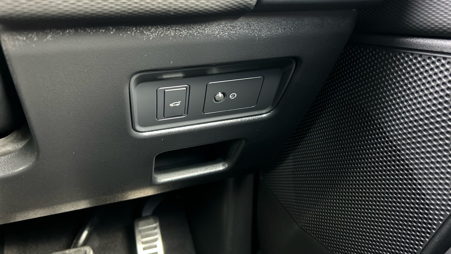 Used Land Rover Discovery 2023 for sale - 76319538: Photo 52