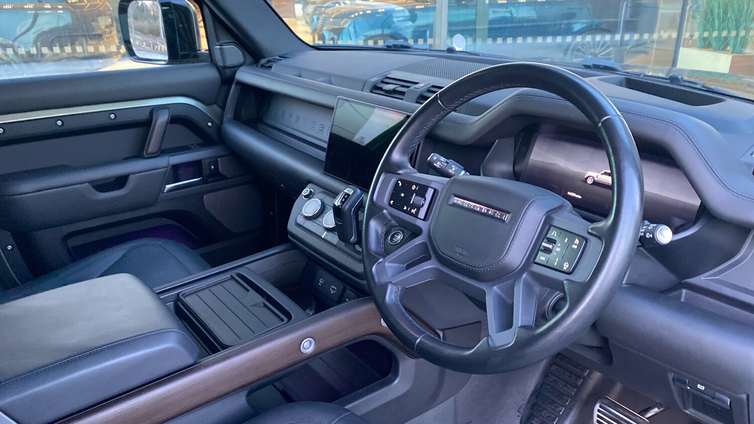 Used Land Rover Defender 2022 for sale - 77140506: Photo 42