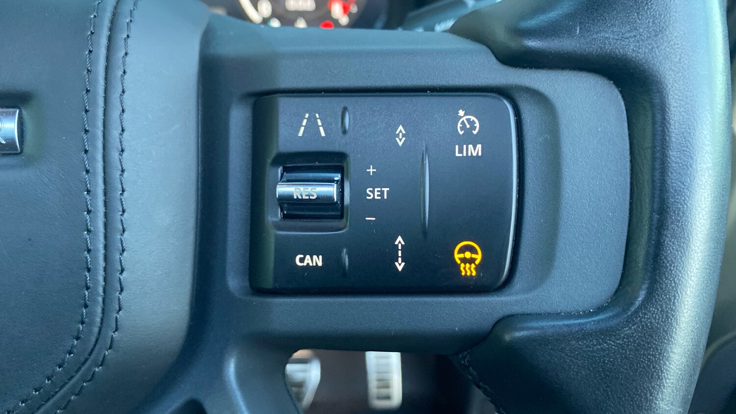 Used Land Rover Defender 2022 for sale - 77140506: Photo 47