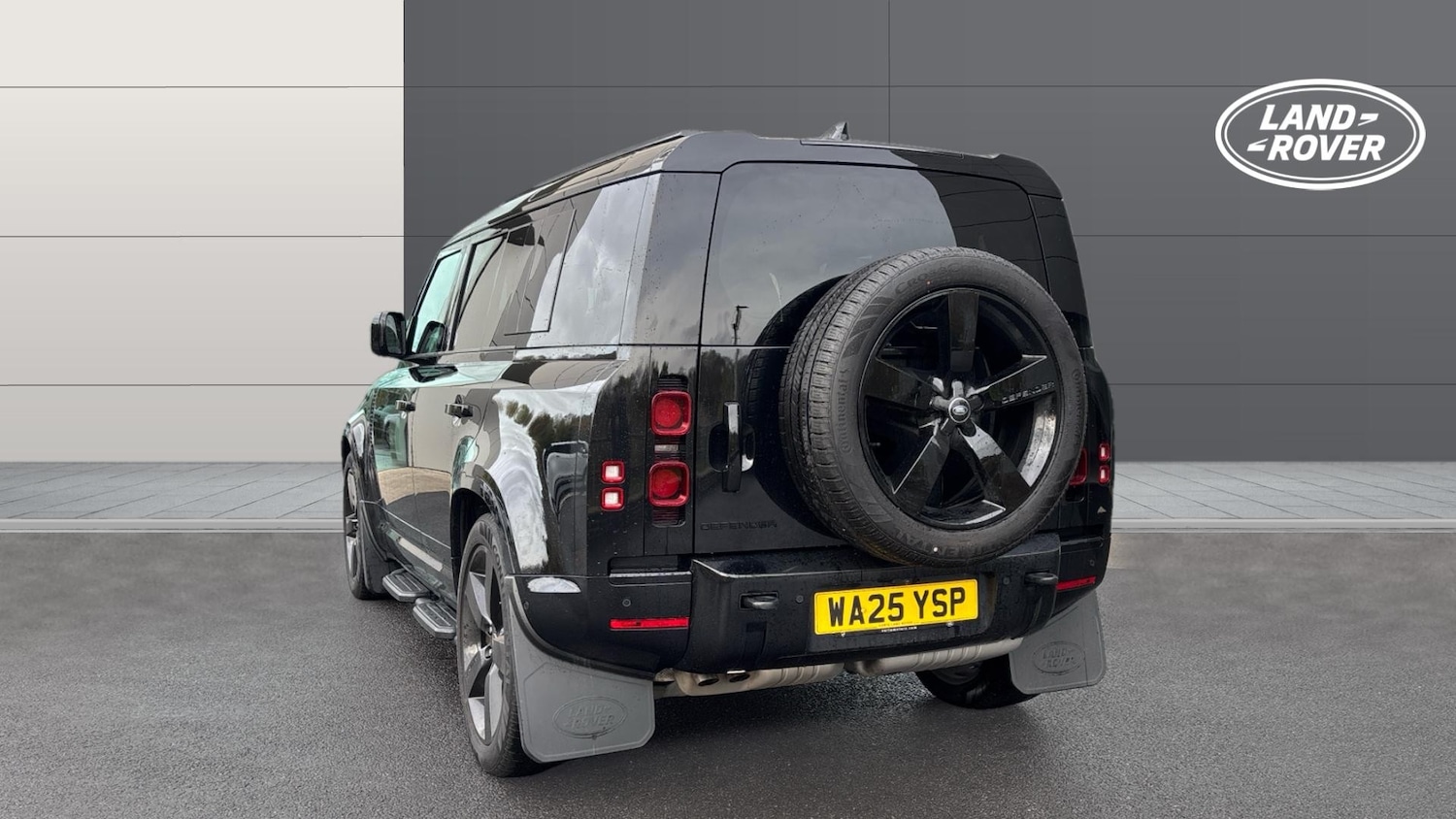 Used Land Rover Defender 2025 for sale - 76302871: Photo 2