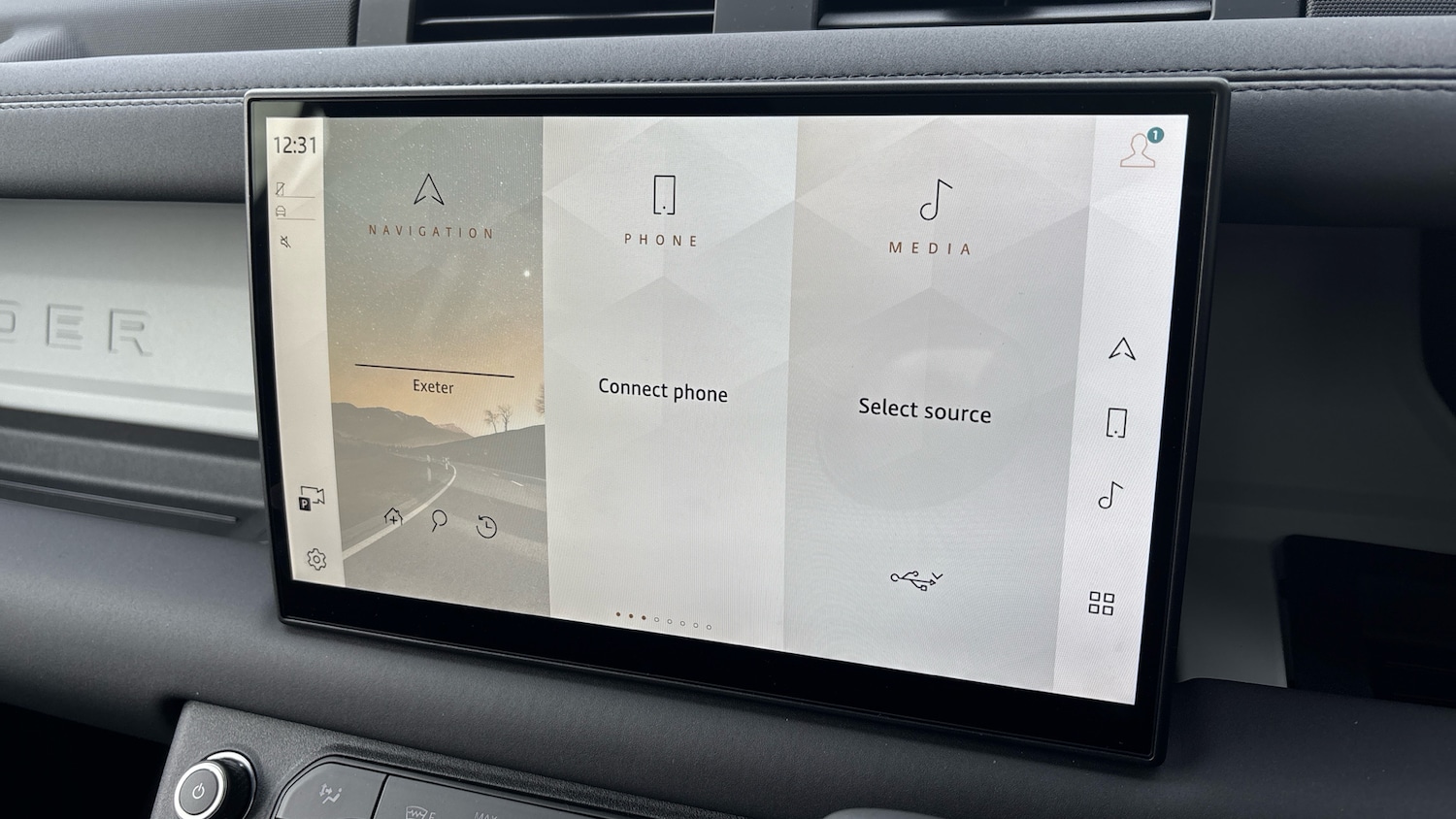 Used Land Rover Defender 2025 for sale - 76302871: Photo 42