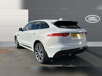 Used Jaguar F-Pace 2017 for sale - 78273619: Photo