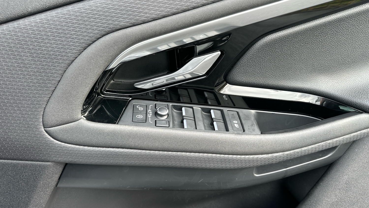 Used Land Rover Range Rover Evoque 2019 for sale - 76490396: Photo 43