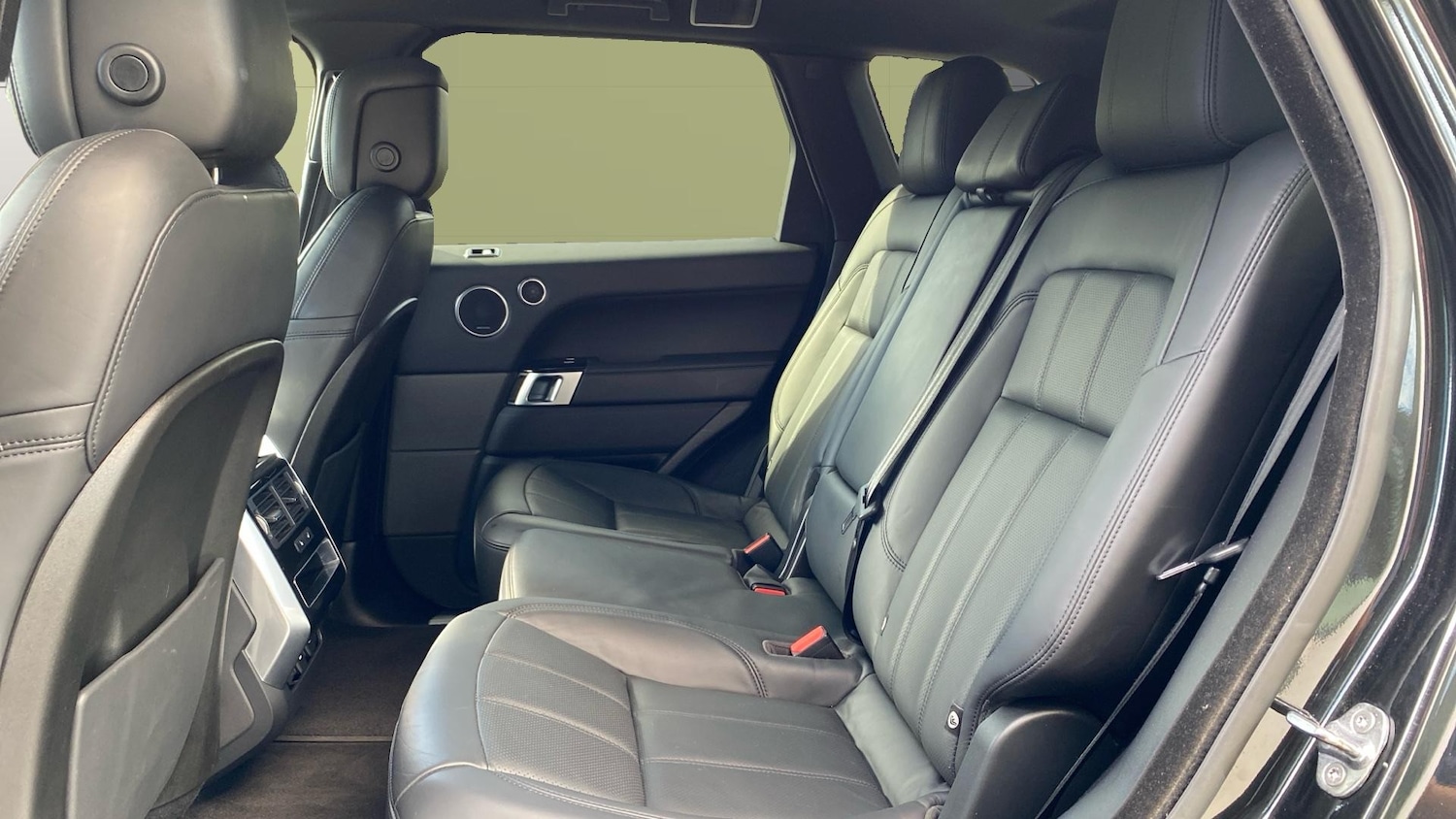 Used Land Rover Range Rover Sport 2020 for sale - 76079669: Photo 4
