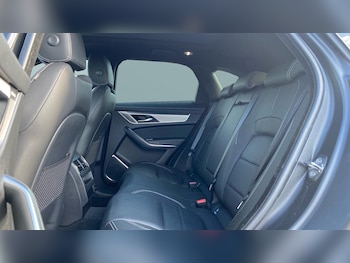 Used Jaguar F-Pace 2022 for sale - 76971085: Photo