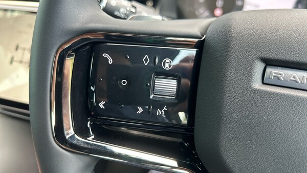 Used Land Rover Range Rover Evoque 2025 for sale - 75649651: Photo 34