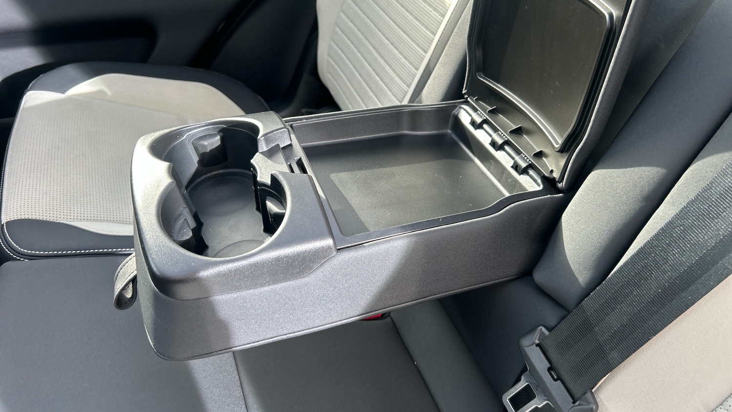 Used Land Rover Discovery Sport 2024 for sale - 77351108: Photo 34