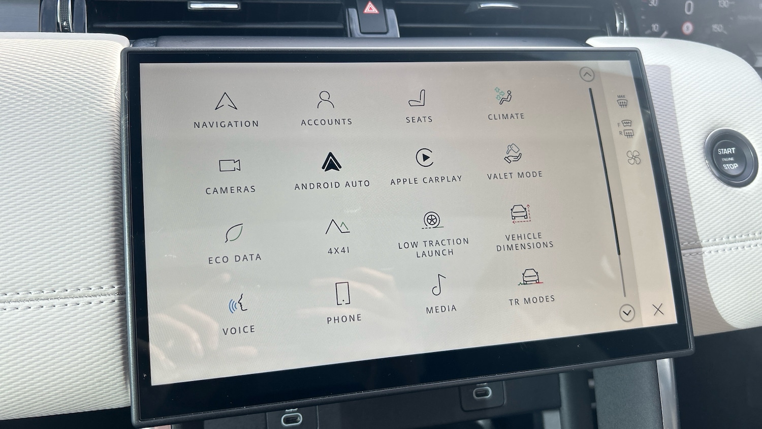 Used Land Rover Discovery Sport 2024 for sale - 77351108: Photo 42