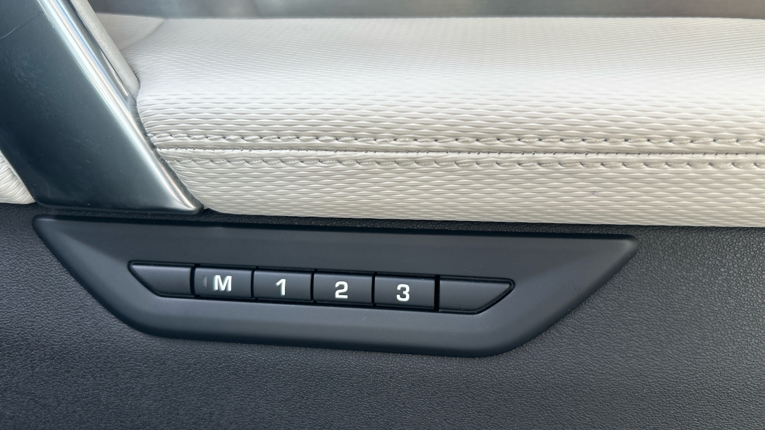 Used Land Rover Discovery Sport 2024 for sale - 77351108: Photo 49