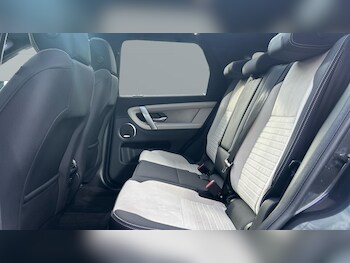 Used Land Rover Discovery Sport 2024 for sale - 77351108: Photo