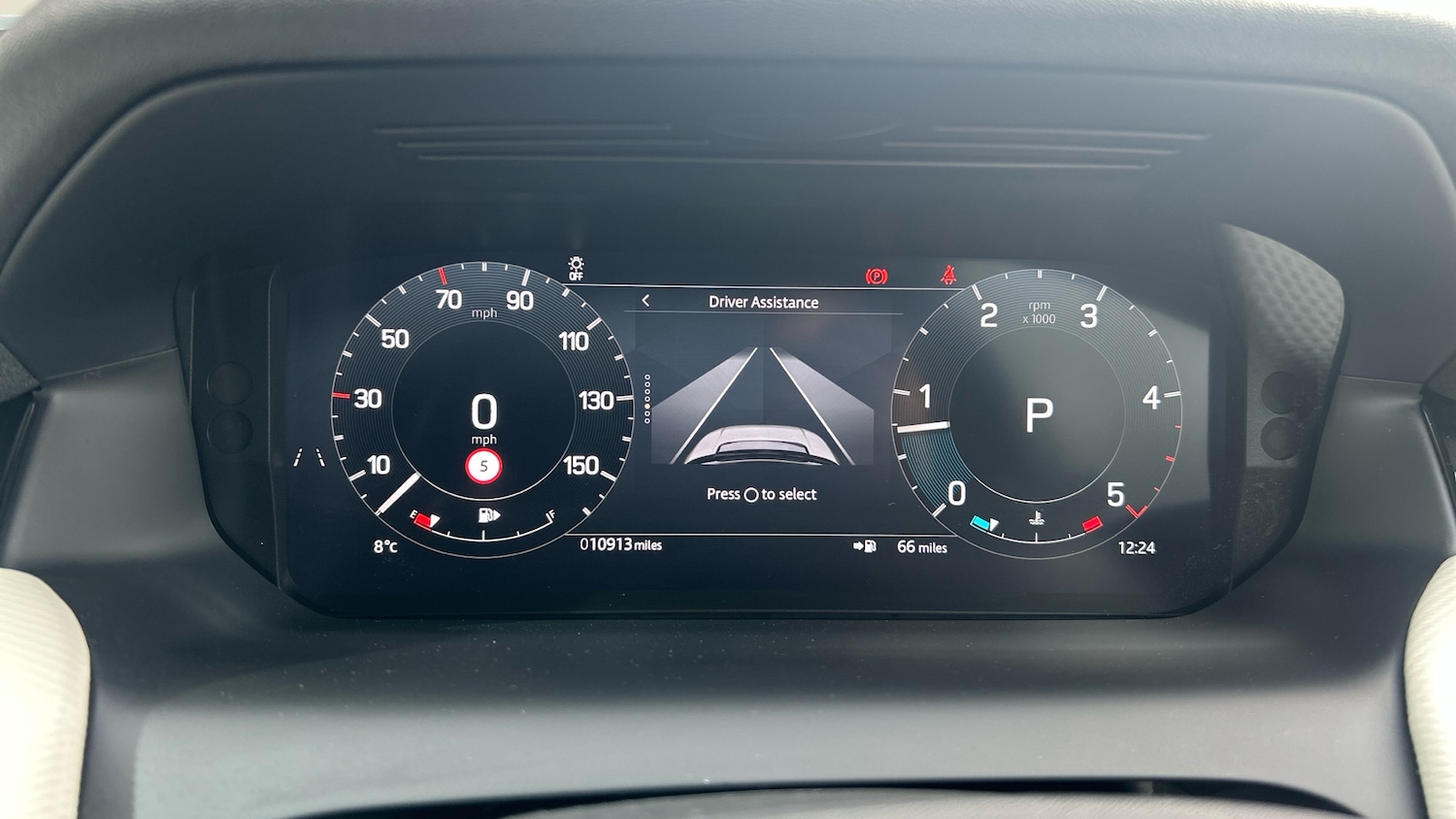 Used Land Rover Discovery Sport 2024 for sale - 77351108: Photo 56