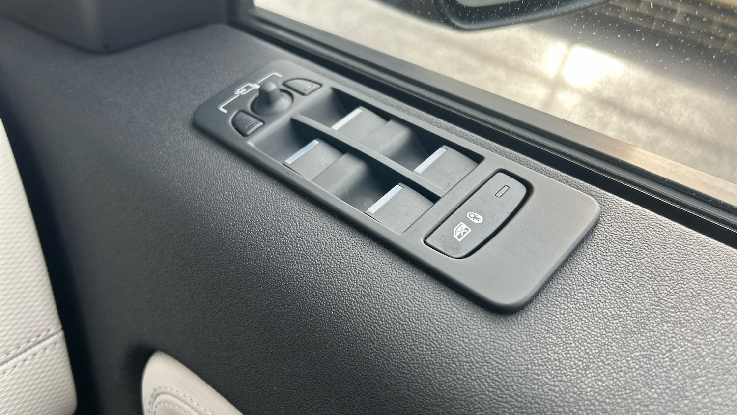 Used Land Rover Discovery Sport 2024 for sale - 77351108: Photo 62