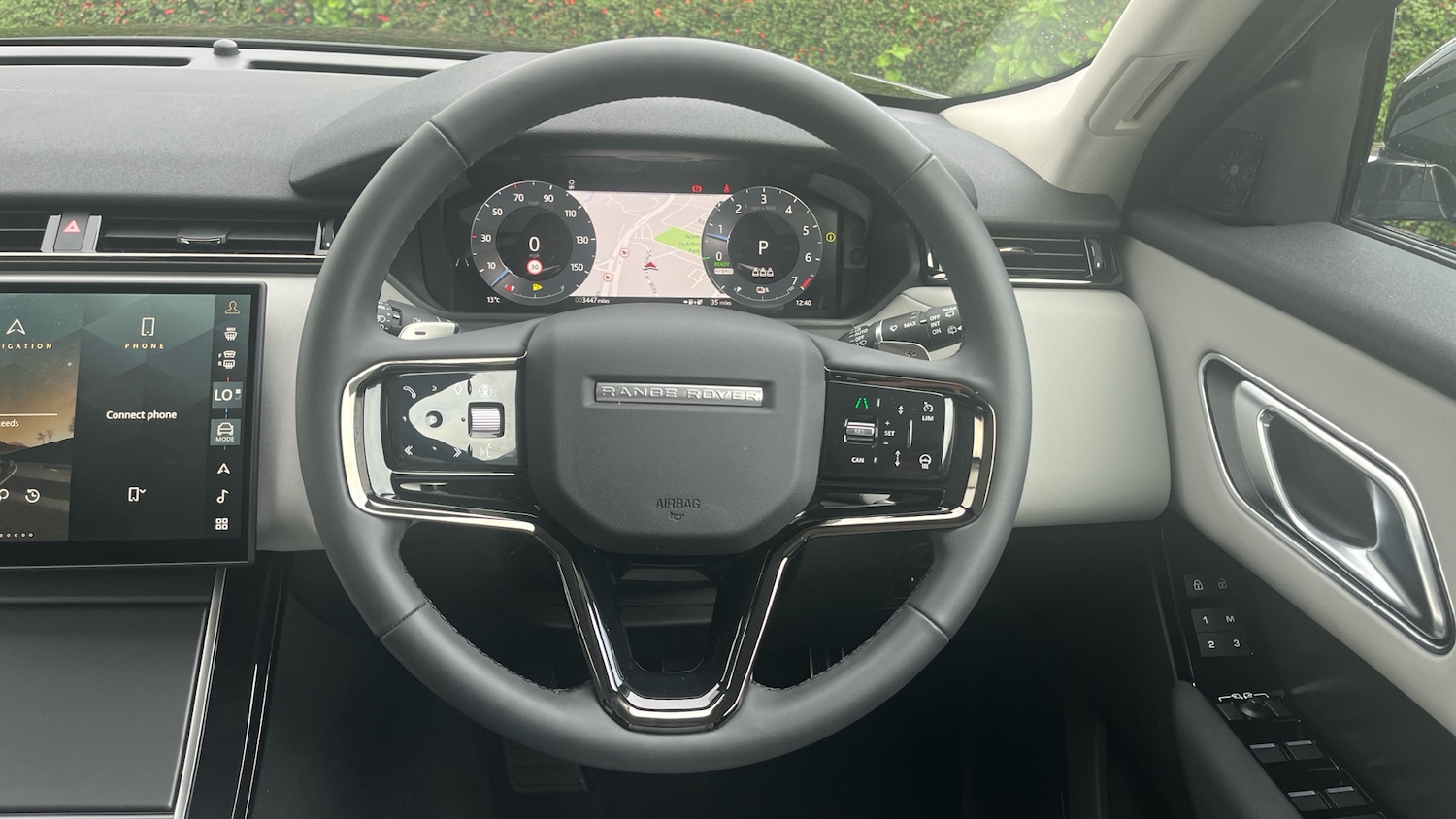 Used Land Rover Range Rover Velar 2025 for sale - 76504808: Photo 15