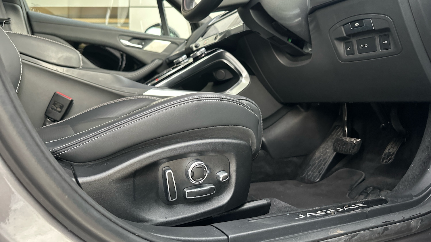 Used Jaguar I-Pace 2023 for sale - 77350311: Photo 29