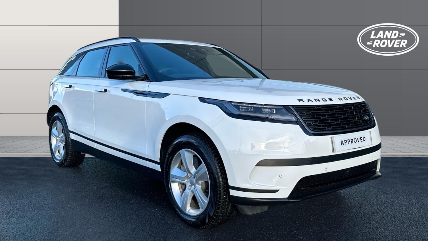Used Land Rover Range Rover Velar 2025 for sale - 76895210: Photo 1