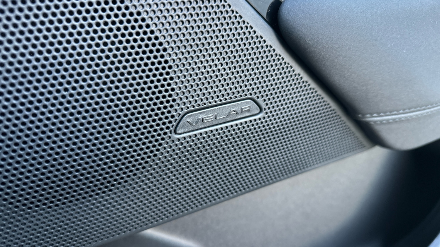 Used Land Rover Range Rover Velar 2025 for sale - 76895210: Photo 30