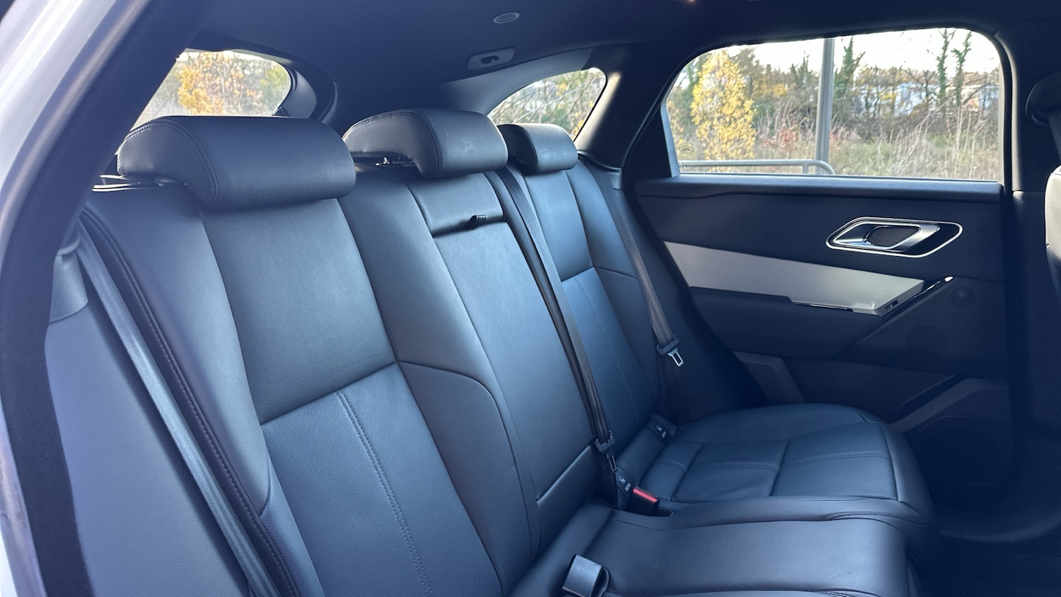 Used Land Rover Range Rover Velar 2025 for sale - 76895210: Photo 38