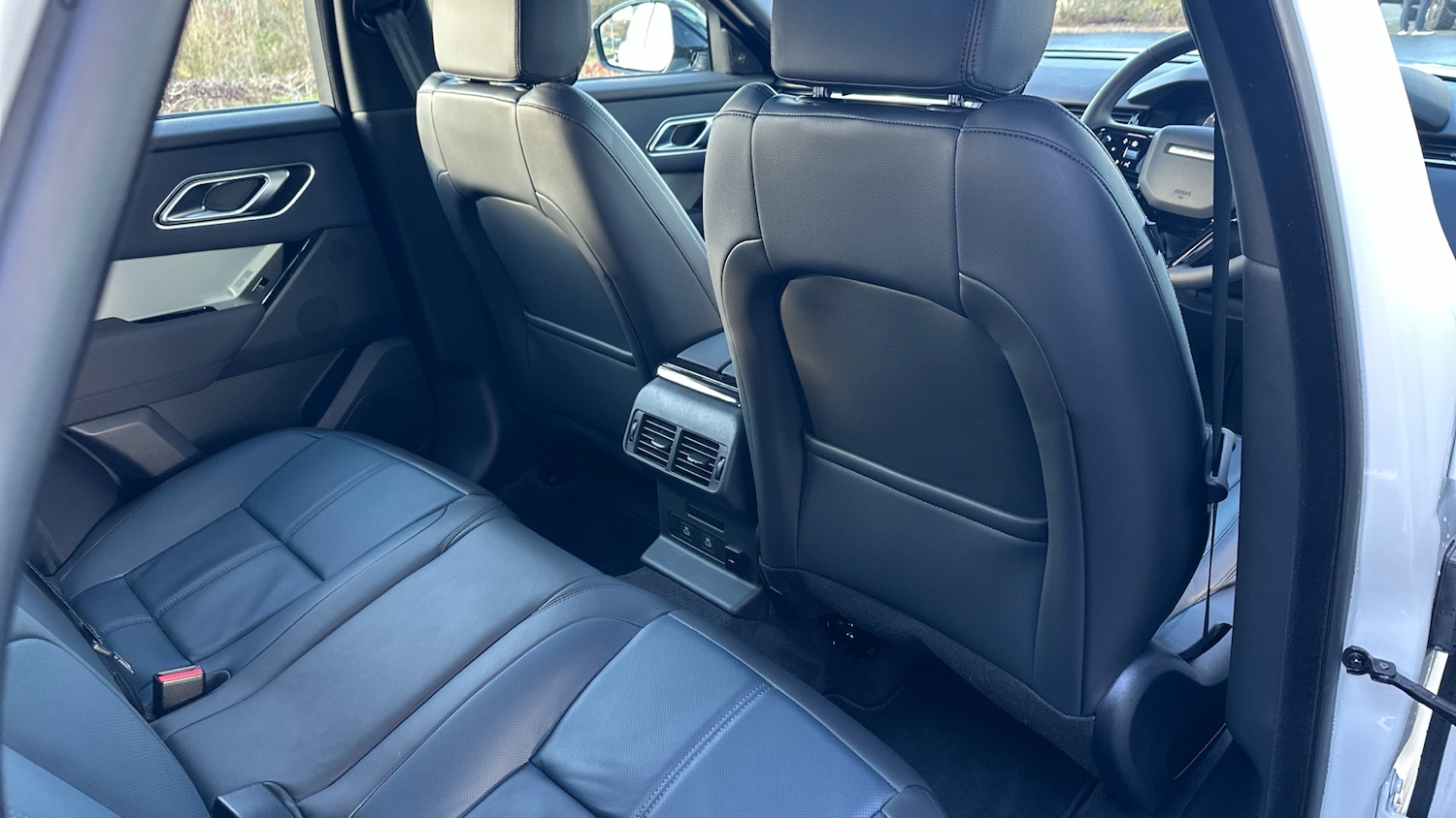 Used Land Rover Range Rover Velar 2025 for sale - 76895210: Photo 39