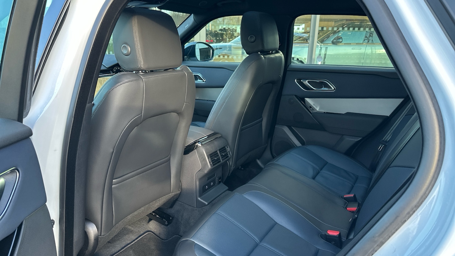 Used Land Rover Range Rover Velar 2025 for sale - 76895210: Photo 42