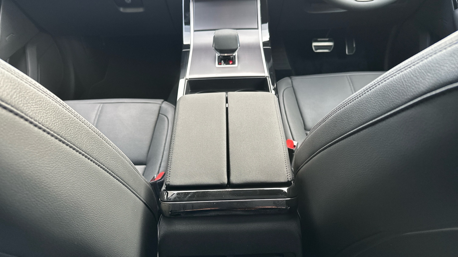 Used Land Rover Range Rover Velar 2025 for sale - 78152911: Photo 22