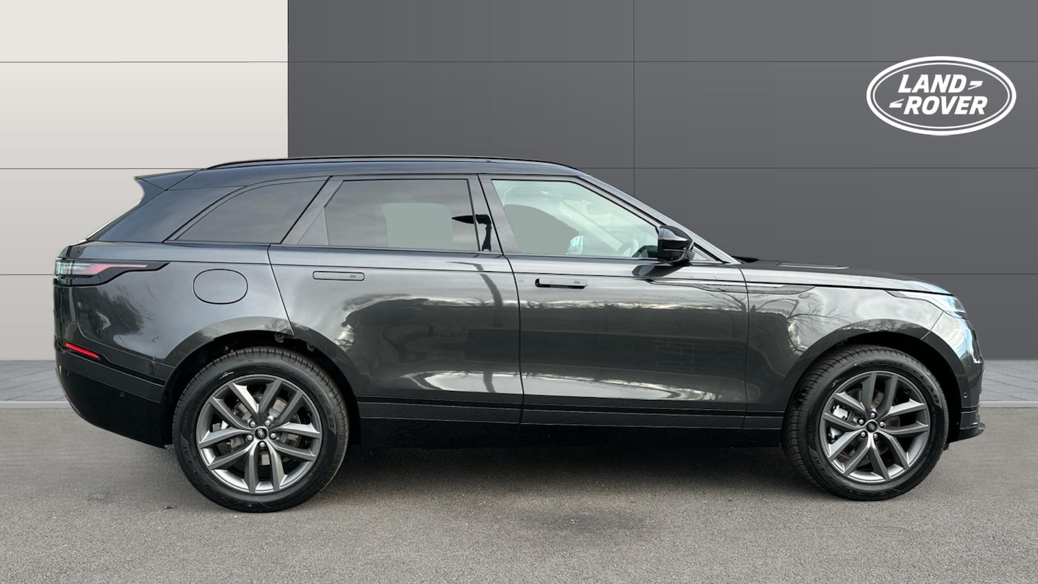 Used Land Rover Range Rover Velar 2025 for sale - 78152911: Photo 5