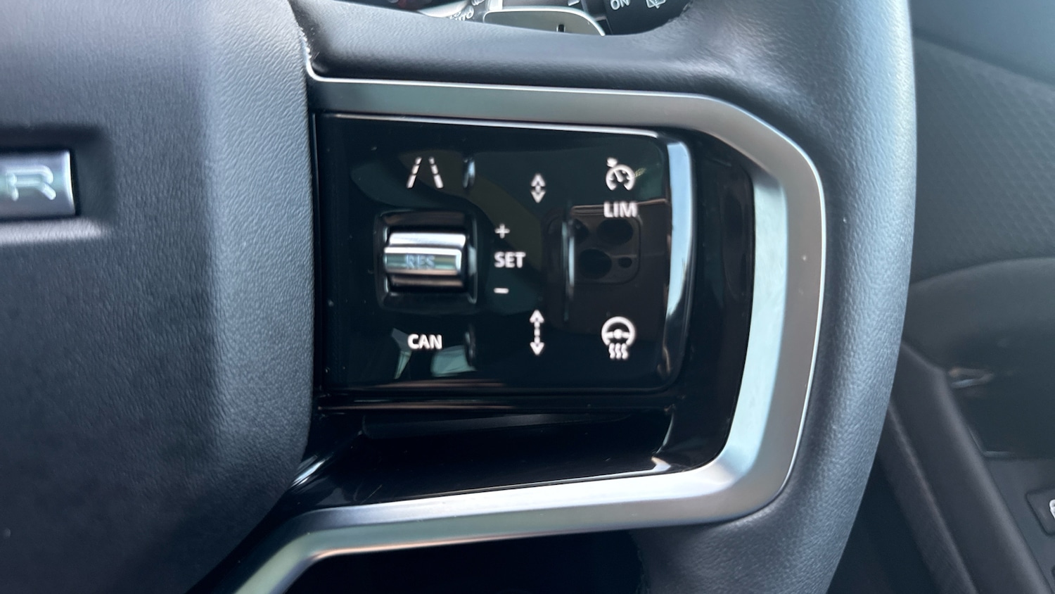 Used Land Rover Range Rover Evoque 2022 for sale - 76064932: Photo 34