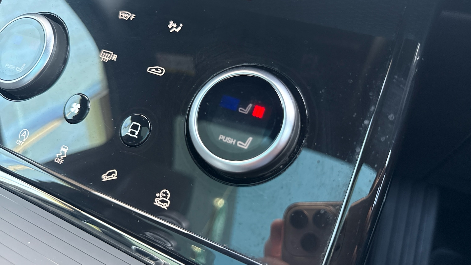 Used Land Rover Range Rover Evoque 2022 for sale - 76064932: Photo 44