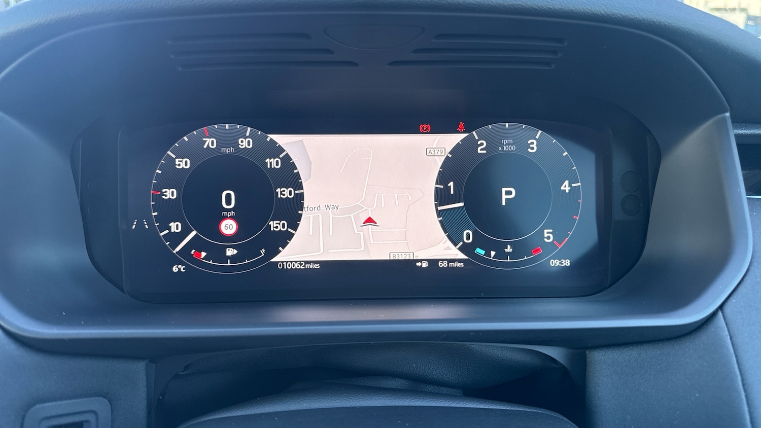 Used Land Rover Discovery 2024 for sale - 77607425: Photo 16