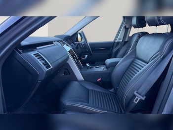 Used Land Rover Discovery 2024 for sale - 77607425: Photo