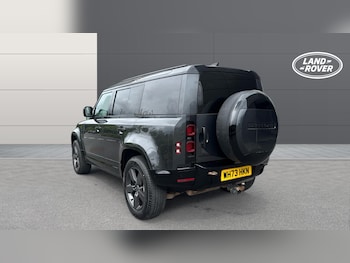 Used Land Rover Defender 2023 for sale - 78578046: Photo