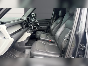 Used Land Rover Defender 2023 for sale - 78578046: Photo