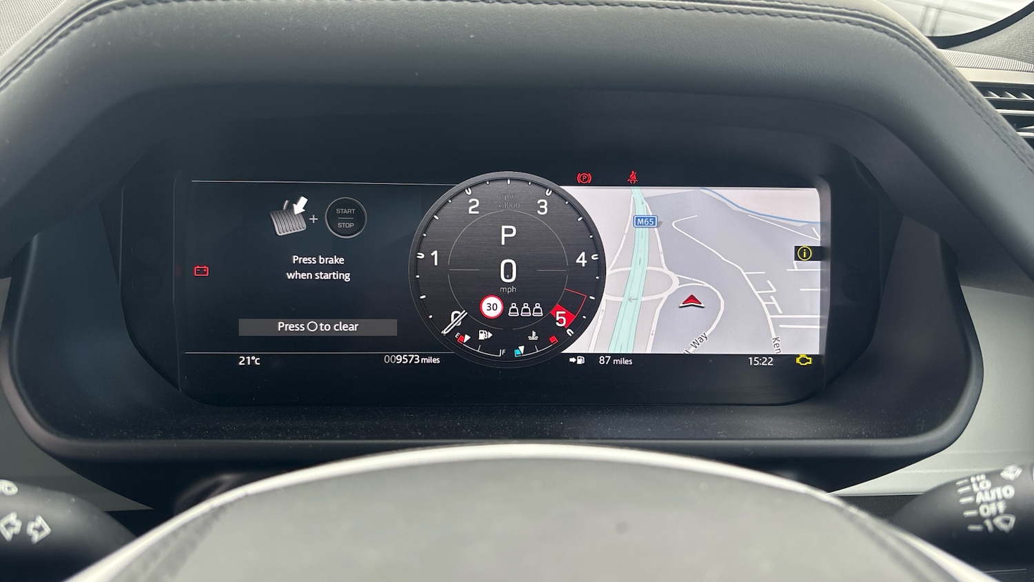 Used Land Rover Defender 2025 for sale - 76505510: Photo 16