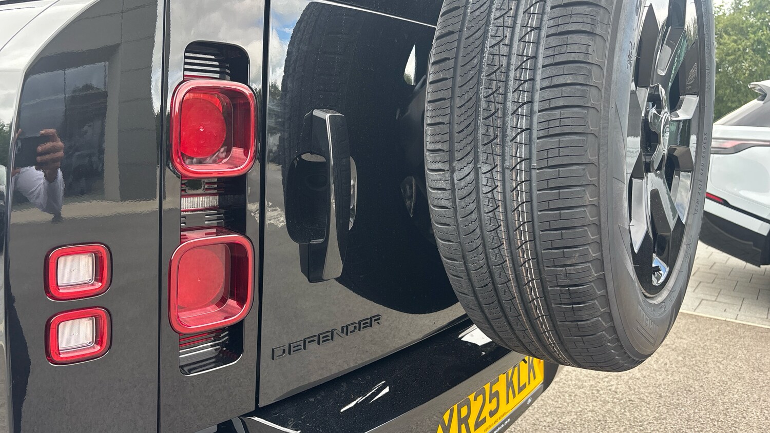 Used Land Rover Defender 2025 for sale - 76505510: Photo 19