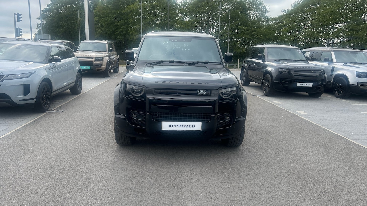 Used Land Rover Defender 2025 for sale - 76505510: Photo 68