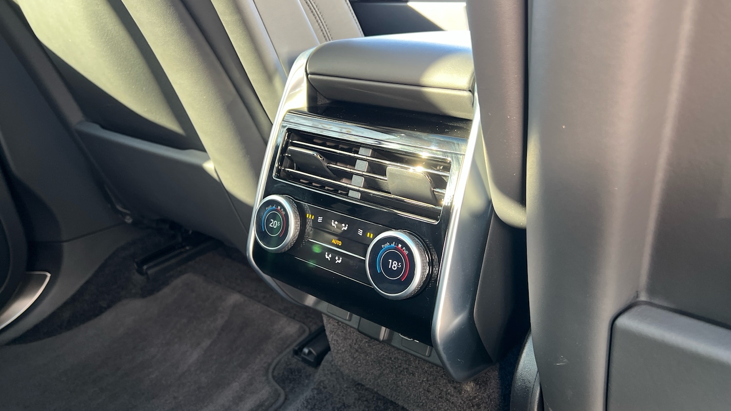 Used Land Rover Range Rover 2025 for sale - 76791712: Photo 18