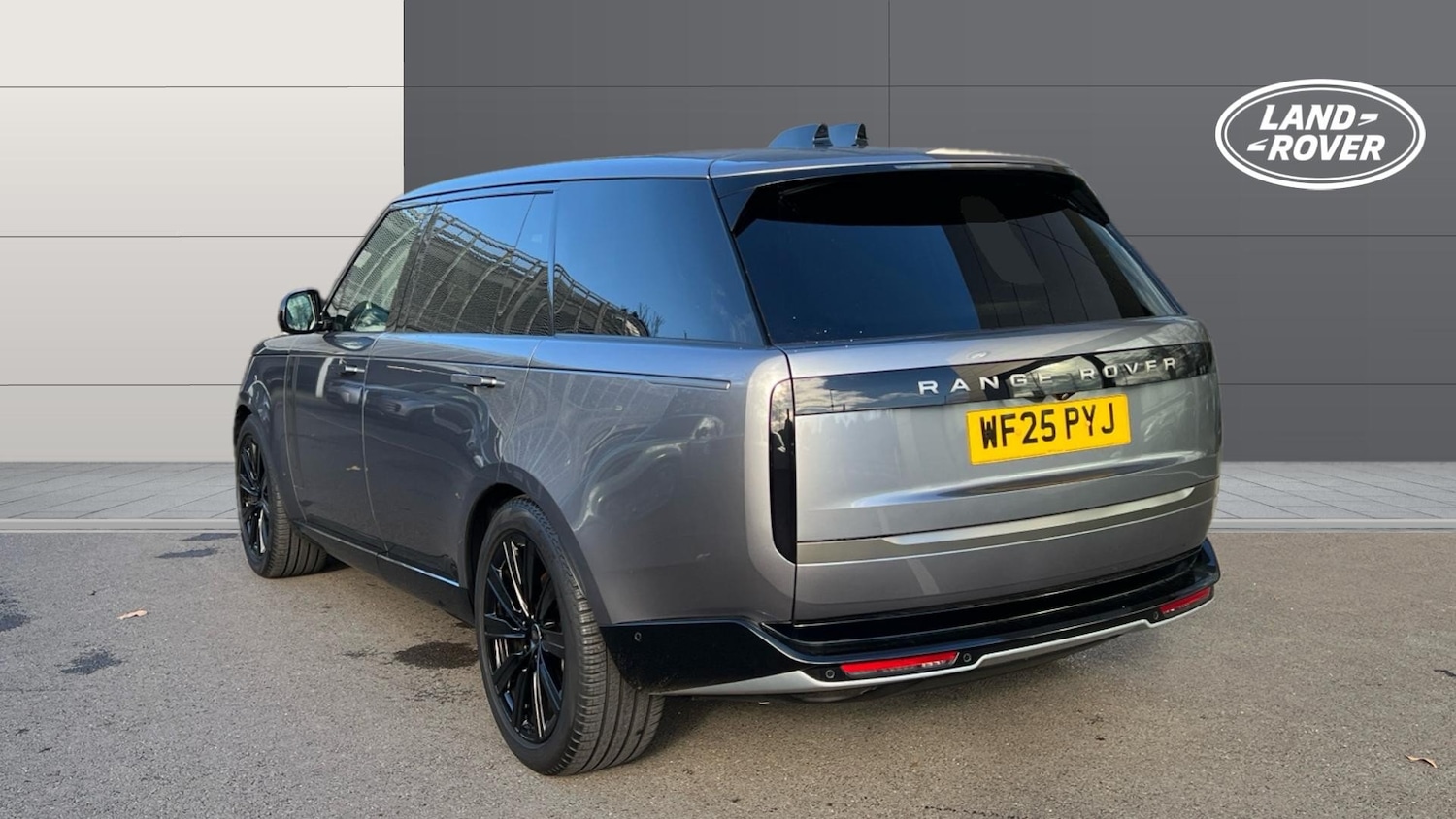 Used Land Rover Range Rover 2025 for sale - 76791712: Photo 2