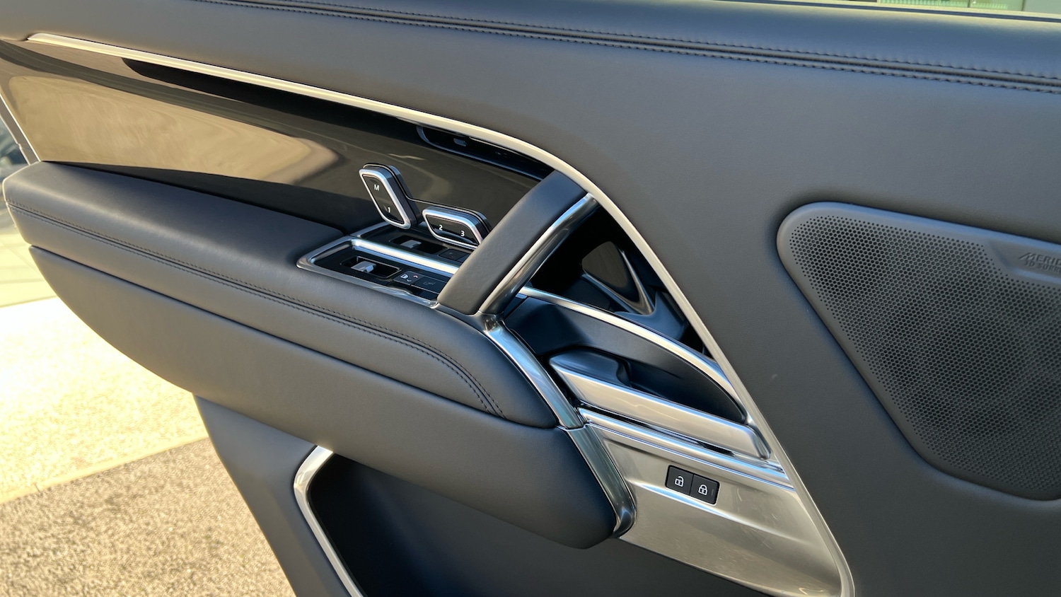 Used Land Rover Range Rover 2025 for sale - 76791712: Photo 27