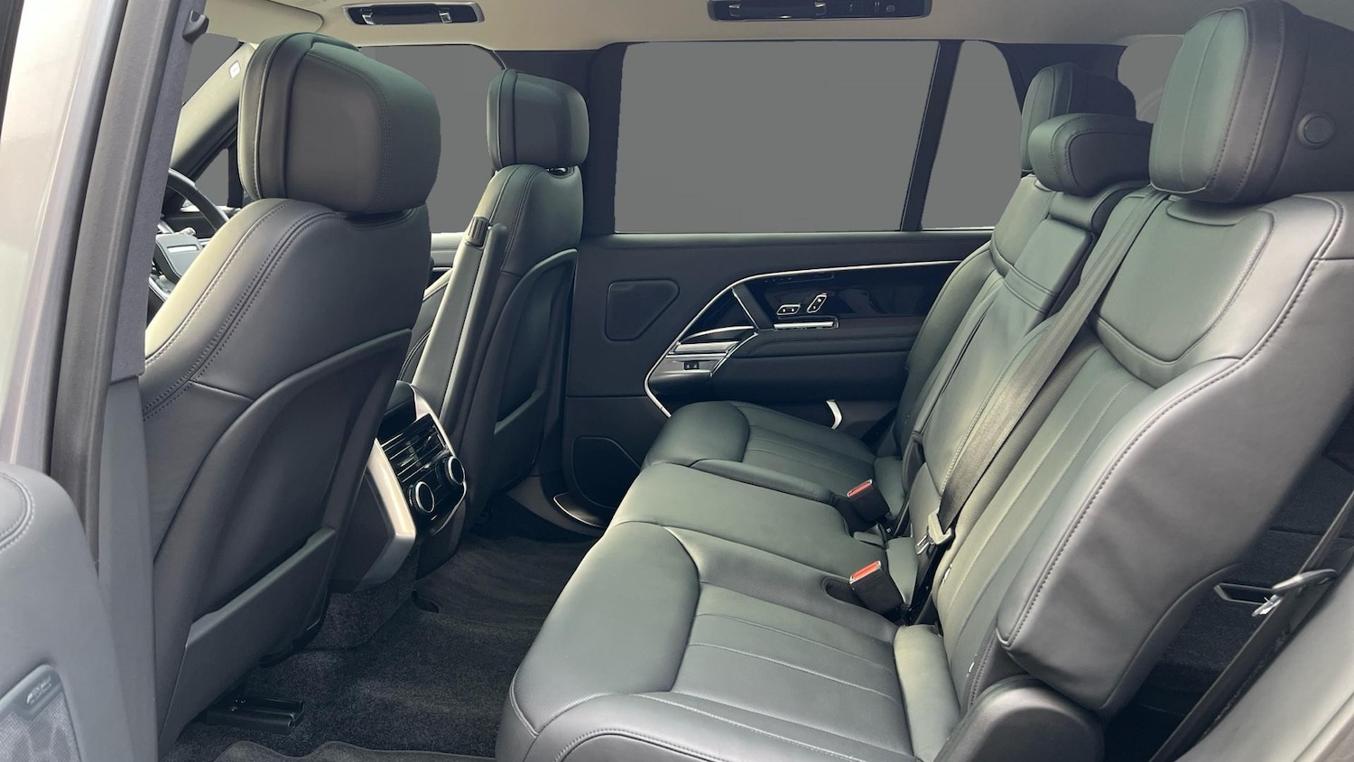 Used Land Rover Range Rover 2025 for sale - 76791712: Photo 4