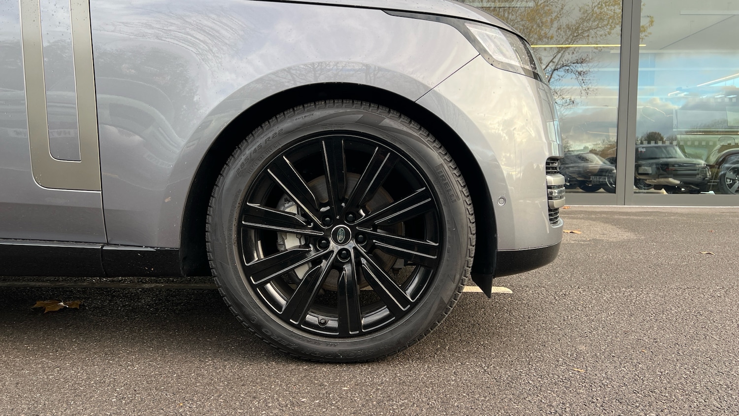 Used Land Rover Range Rover 2025 for sale - 76791712: Photo 8