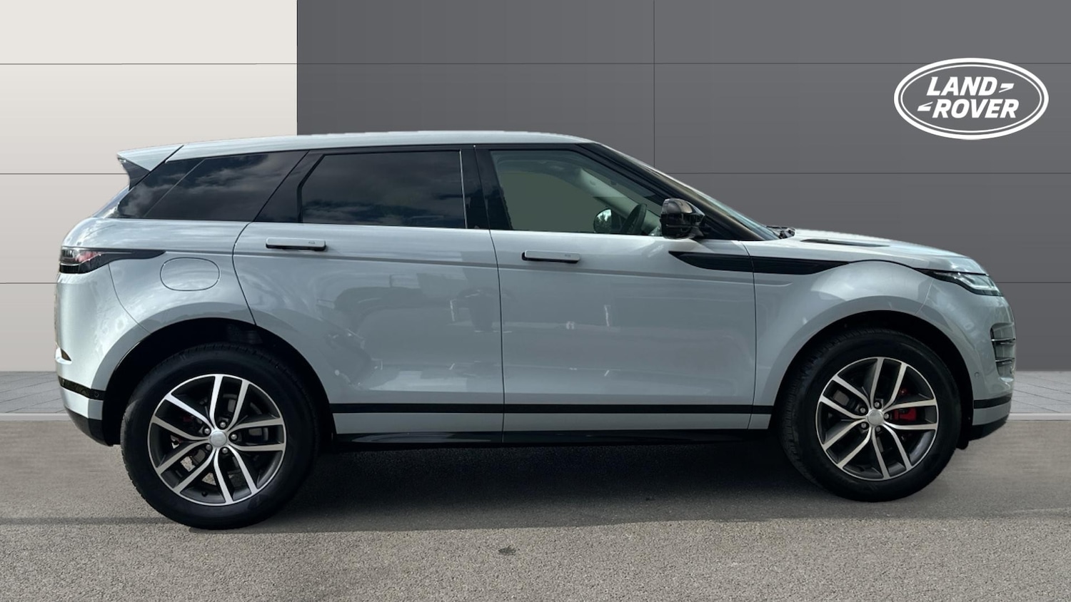 Used Land Rover Range Rover Evoque 2025 for sale - 76193007: Photo 5