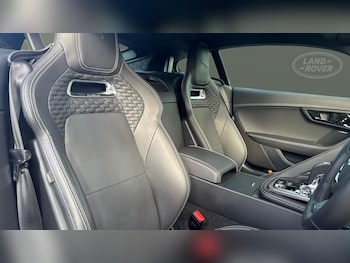 Used Jaguar F-Type 2024 for sale - 76143052: Photo